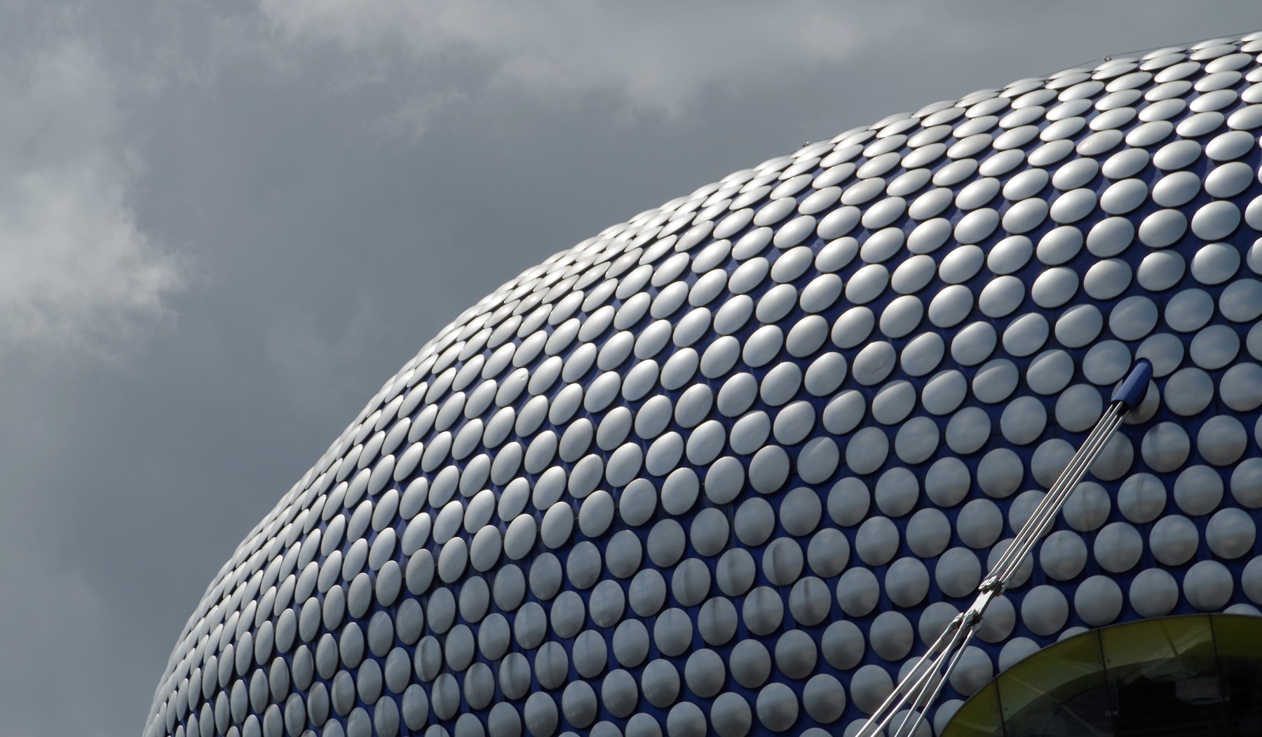 The curved silver facade of Selfridges at Birmingham’s Bullring